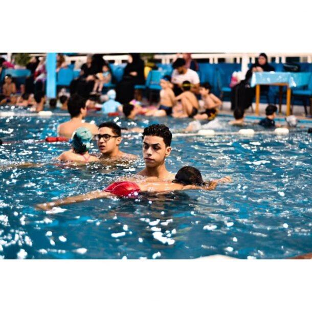 スイミングプール