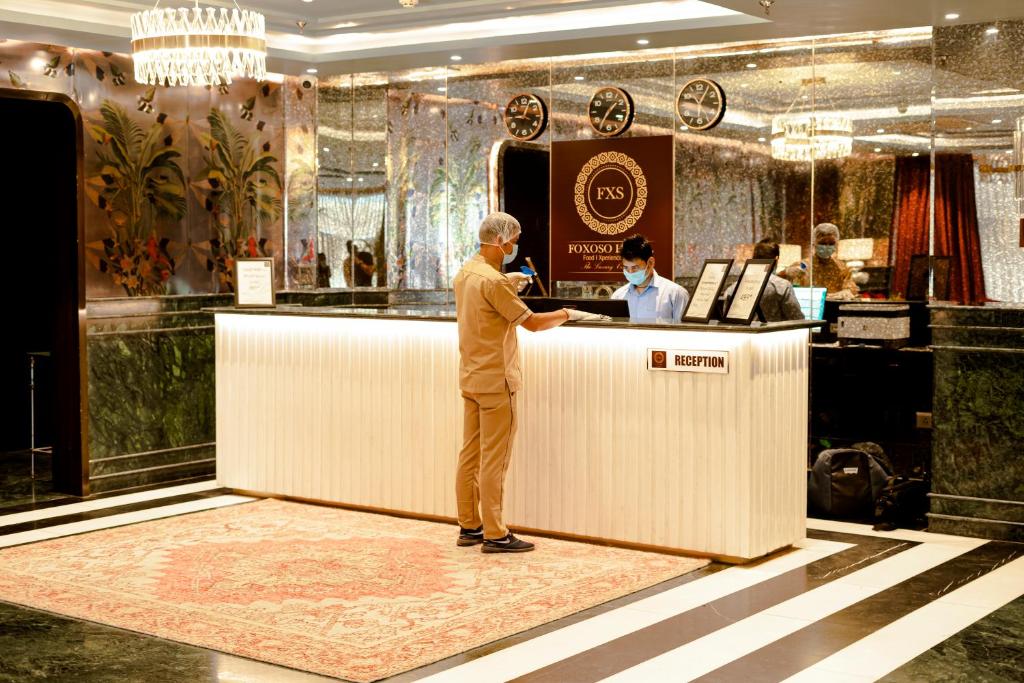 Foxoso Hotel Delhi Airport photo