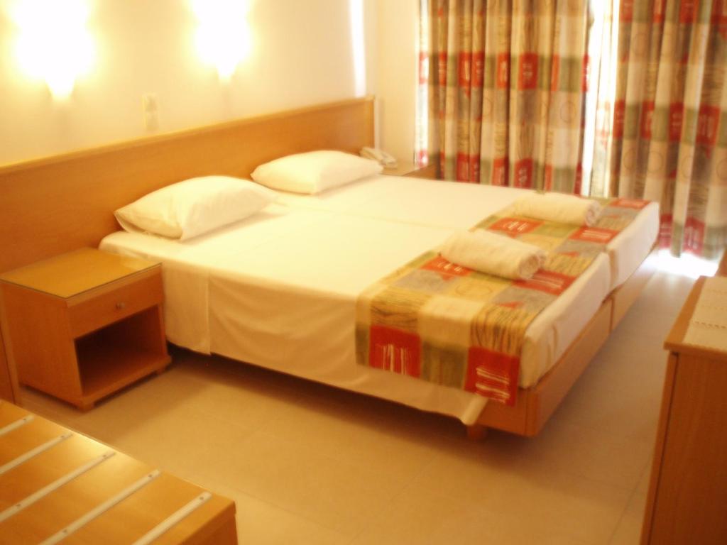 Nafsika Hotel photo
