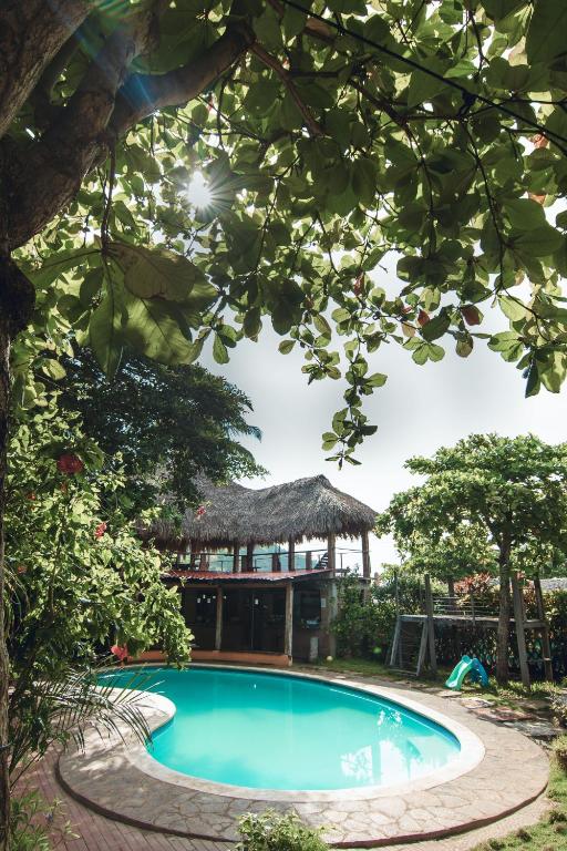 Esencia Nativa — Hotel in El Zonte