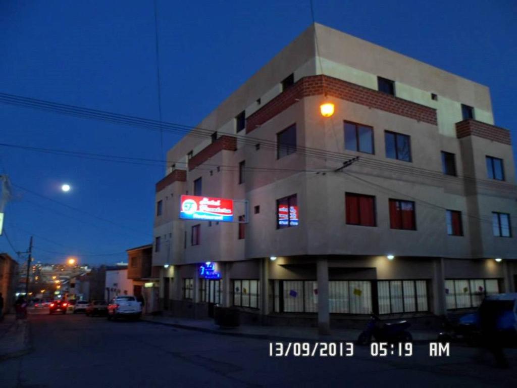 Hotel Frontera - 3