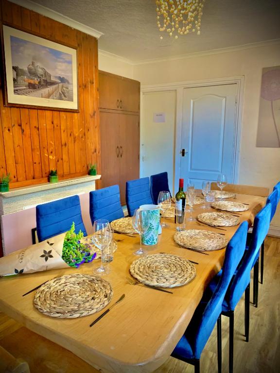 DEVON BEACH STATION, Paignton