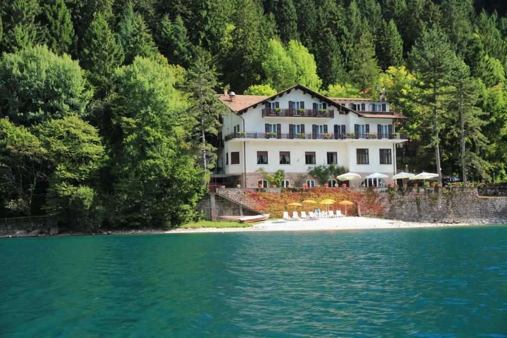 Lago Park Hotel - 5