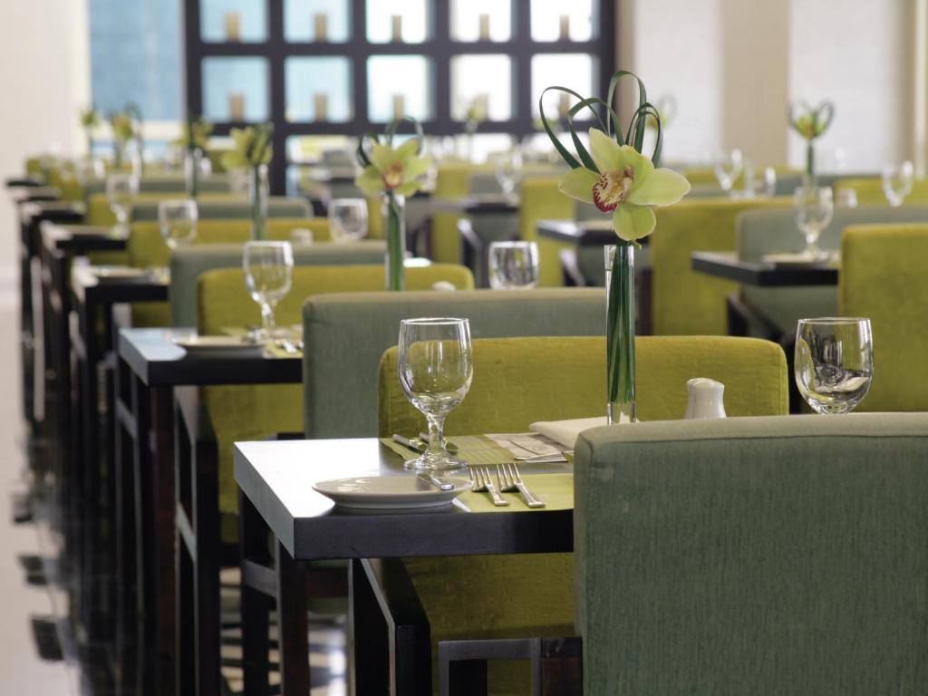 Dubai The Tower Plaza hotel Dubai Additional