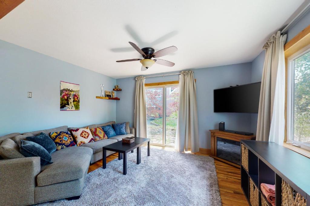 Mountains & Main Street, Frisco