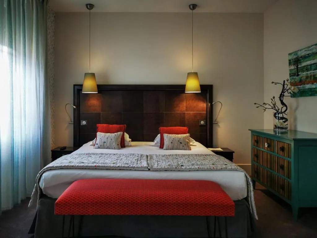 Hôtel Le Griffon d'Or, ξενοδοχείο σε Bourg-en-Bresse