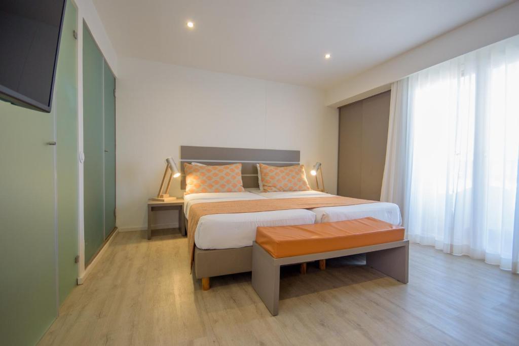 Oasis Belorizonte — Hotel rooms in Santa Maria