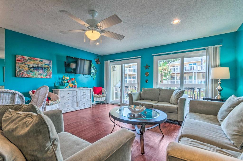 Sandpiper Cove Escape on Canal - Walk to Beach!, Destin