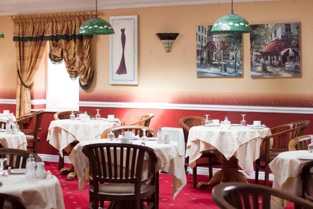 Calverts Hotel