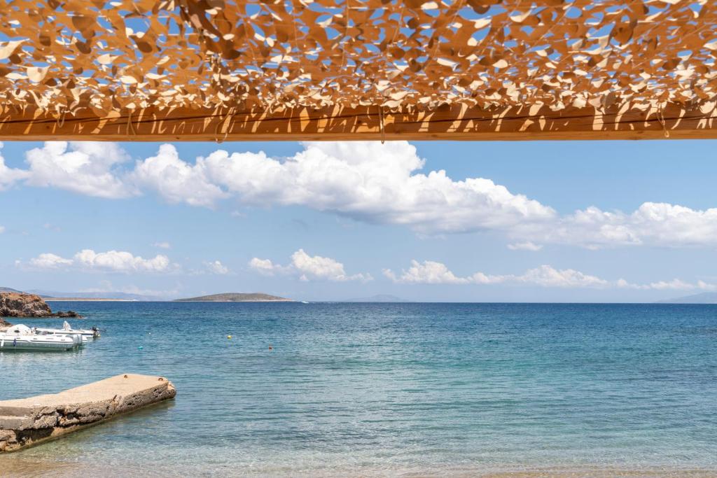 Beach House Antiparos photo