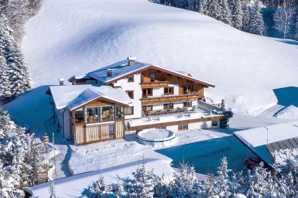 Ferienwohnung Saalbach Fieberbrunn - 2