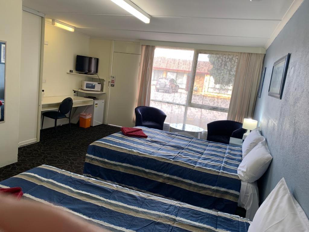Motel Mount Gambier photo