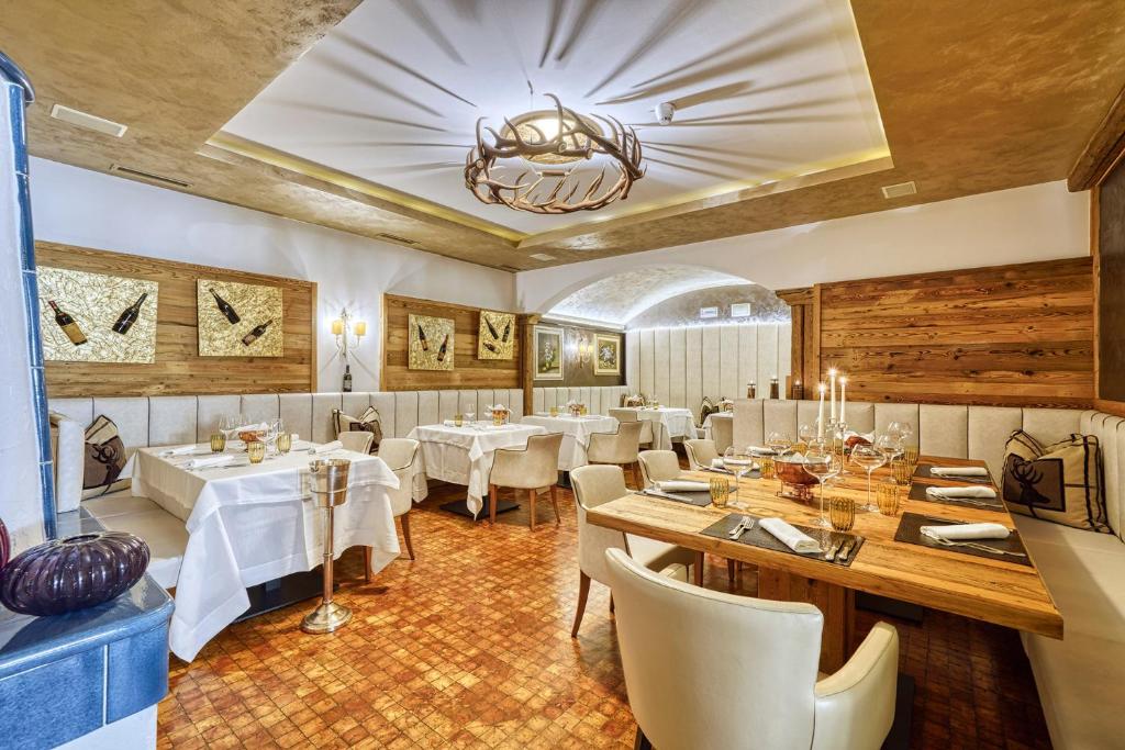 Restaurant, Majestic Hotel in Madonna di Campiglio