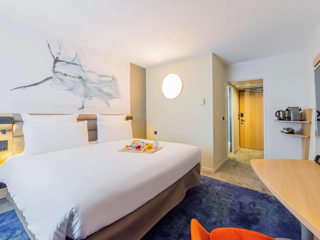Hôtel Mercure Paris Massy Gare TGV photo