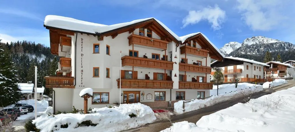 Hotel Villa Aurora, hotel v destinaci San Martino di Castrozza