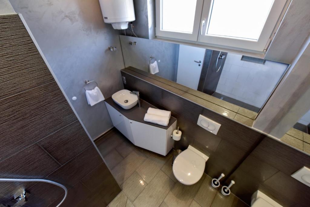 Apartmani i Bungalovi TROJKA photo