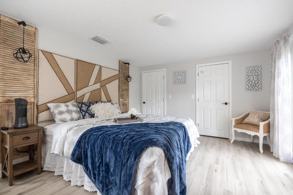 Cozy Apartments in the Triplex House, Historic District of Orlando