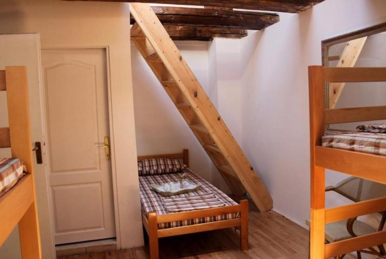 Belgrade Bicycle Hostel — Hotel in Belgrade