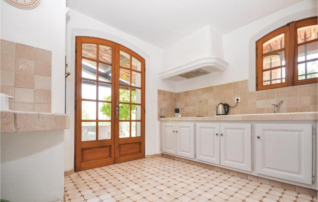Amazing Home In St Cézaire Sur Siagne - 4