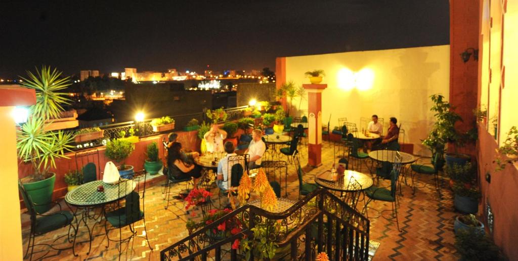 Collier De La Colombe