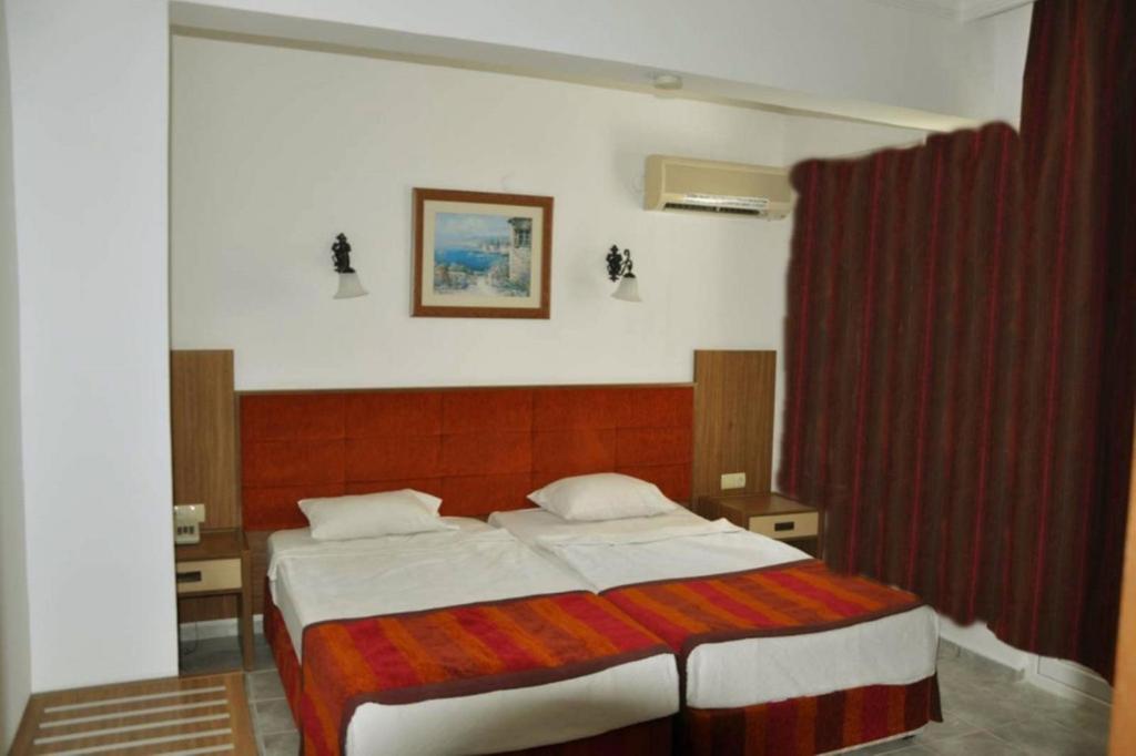 Carmen Suite Hotel photo