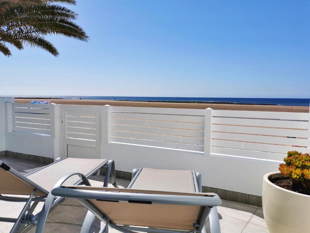Luxury Apartment On The Beach - 4