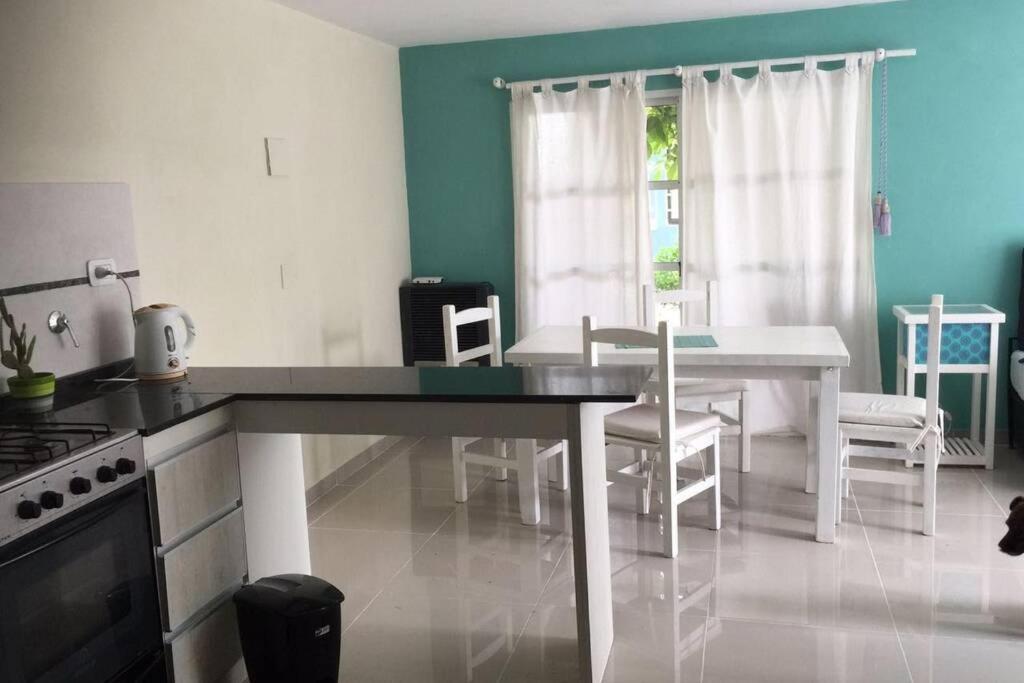 Departamento frente al mar - 1