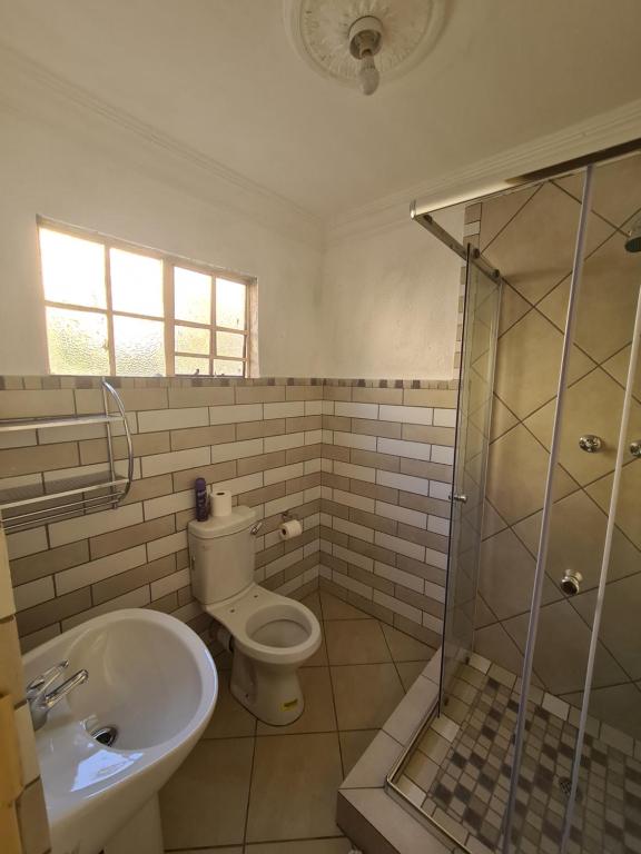 SummerField Guest House photo