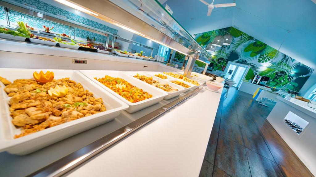 Canary Garden Club — Restaurant & bars in Maspalomas, Canary Islands