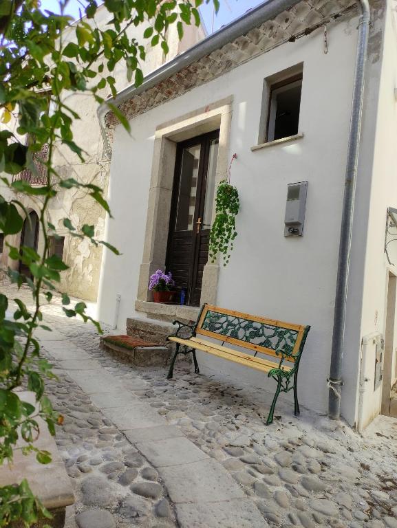 Bisaccia House