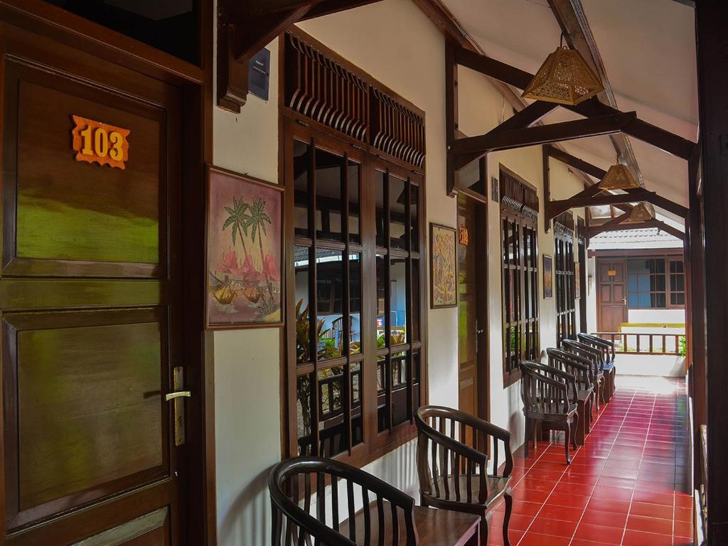 OYO 798 Yokima Beach Hotel photo