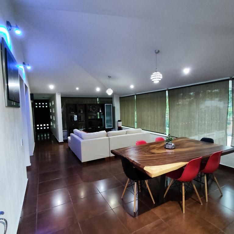 Finca el Nogal - Casa Entera Familiar Moderna con Amplio Jardin Atlixco puebla 전경
