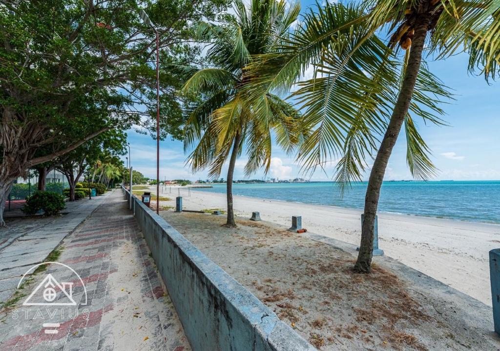 1-10Pax Port Dickson Glory Beach Resort Seaview photo