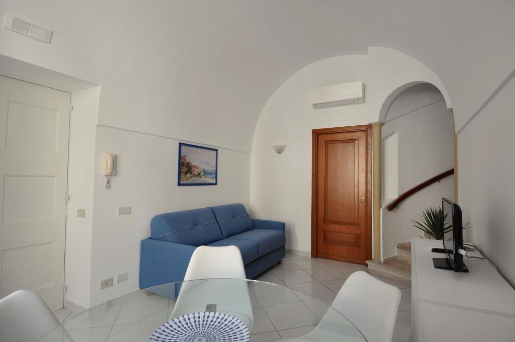 La Piazzetta by Amalfi Dreams — Hotel in Minori
