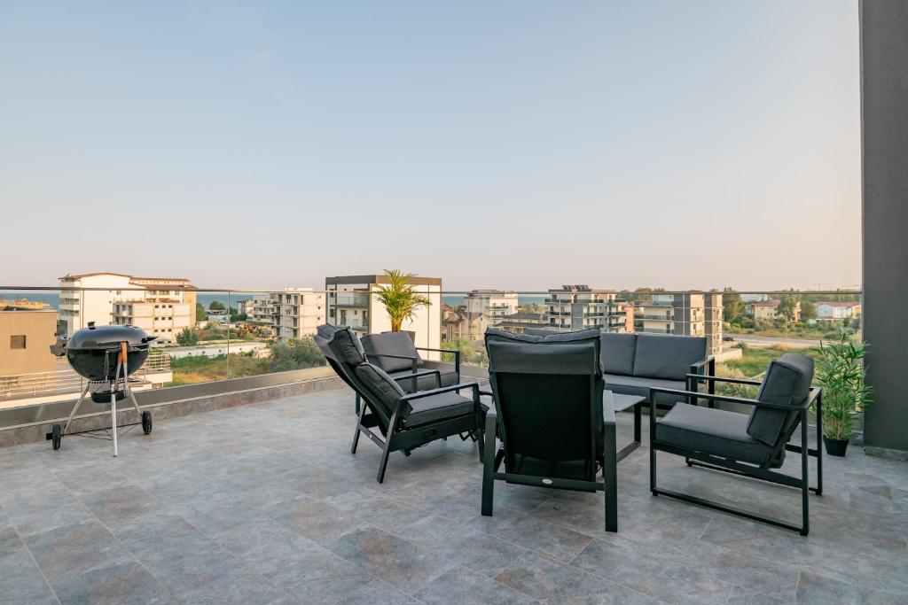 RIA Apartments photo