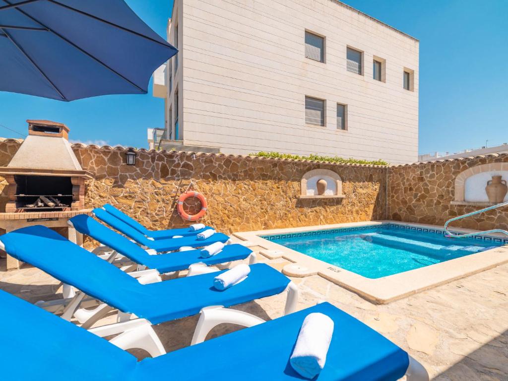 Holiday Home Pintor Beach House by Interhome - 2