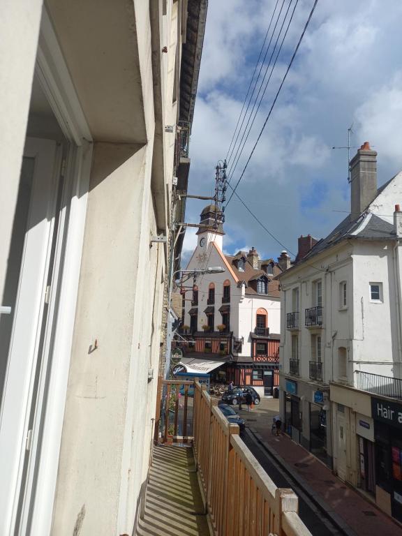 DIEPPE au coeur du cville-Calme avec balcon - 5