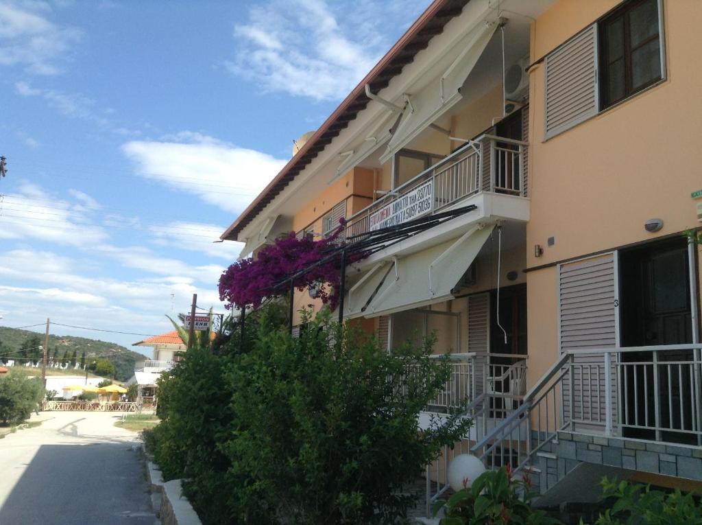 Pansion Eleni — Hotel in Ammouliani