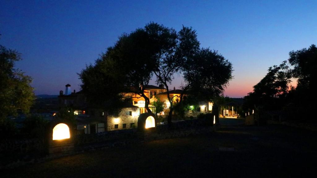Hotel Monasterio de Rocamador photo