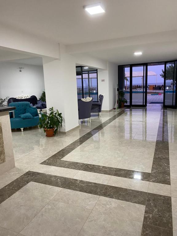 Livana Hotel photo