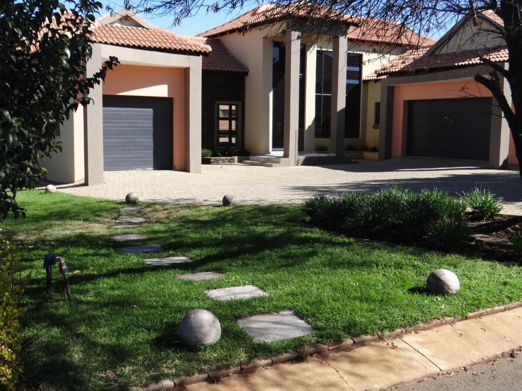 77 @Harties, Hartbeespoort