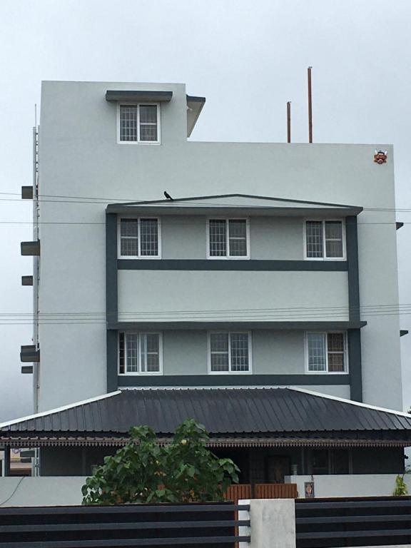 Shantham Service Apartments — Hotel in Coimbatore