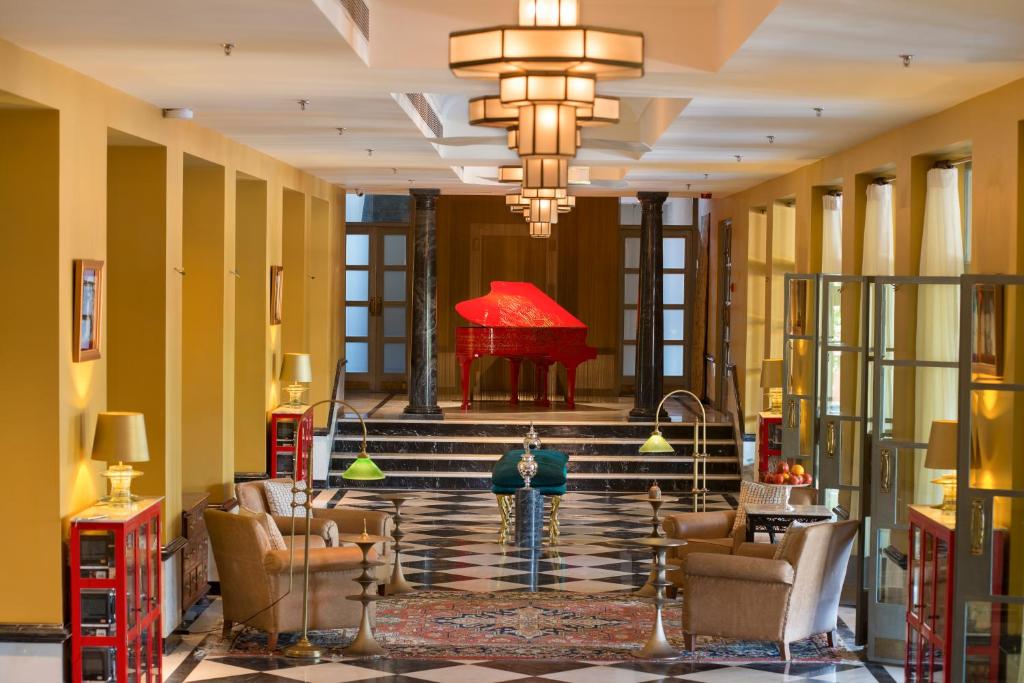 ザ ラクシュミー ニワス パレス (The Laxmi Niwas Palace) 館内設備