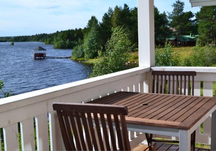 Salmon Holiday Village photo