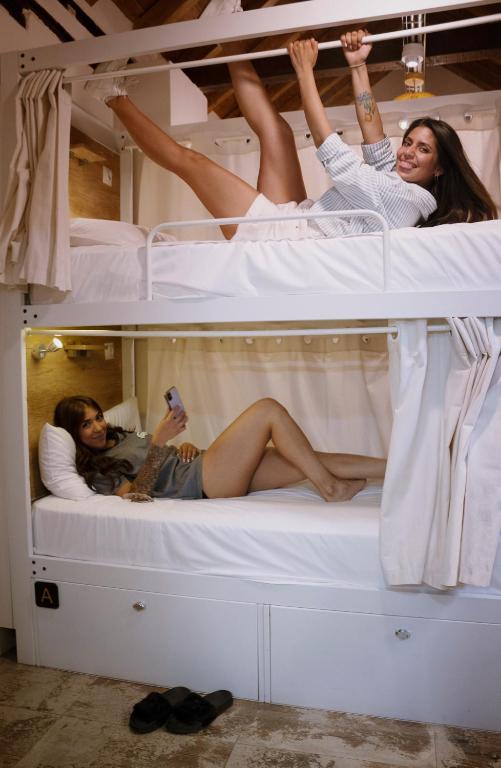 4U Hostel - 2
