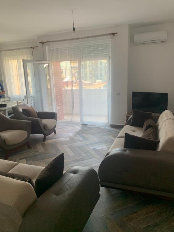 Daily Apartment Tirana photo