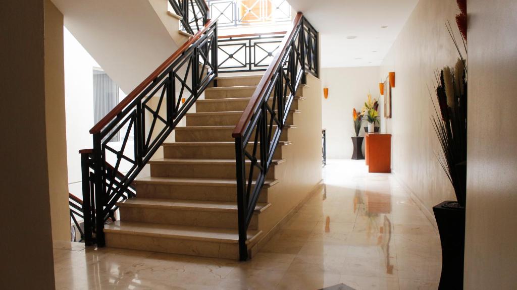 Hotel Magno Tepatitlan photo