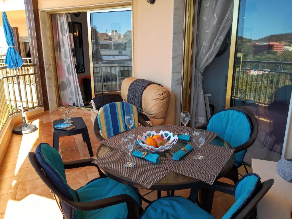 FUENGIROLA , Beach, Centre ,Balcony with seaview, for 4 persons - 4