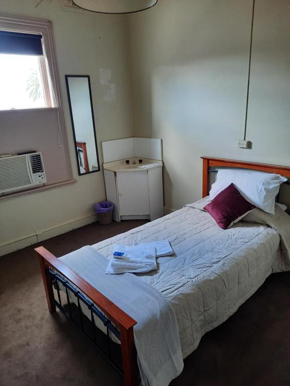 The Exchange Hotel Kerang photo