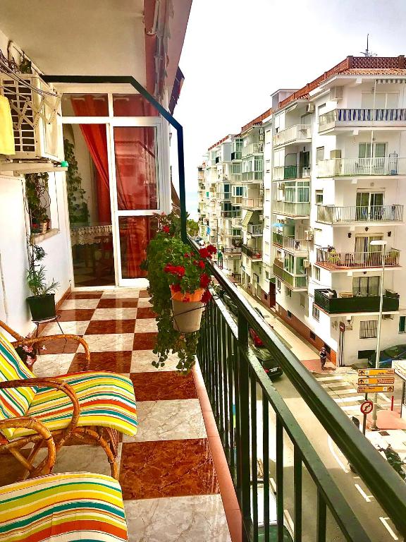 2 minutes from the beach!!! Great apartment!!! - 4
